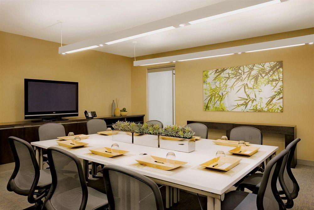 Element Miami International Airport Hotel Miami Springs Restaurant photo